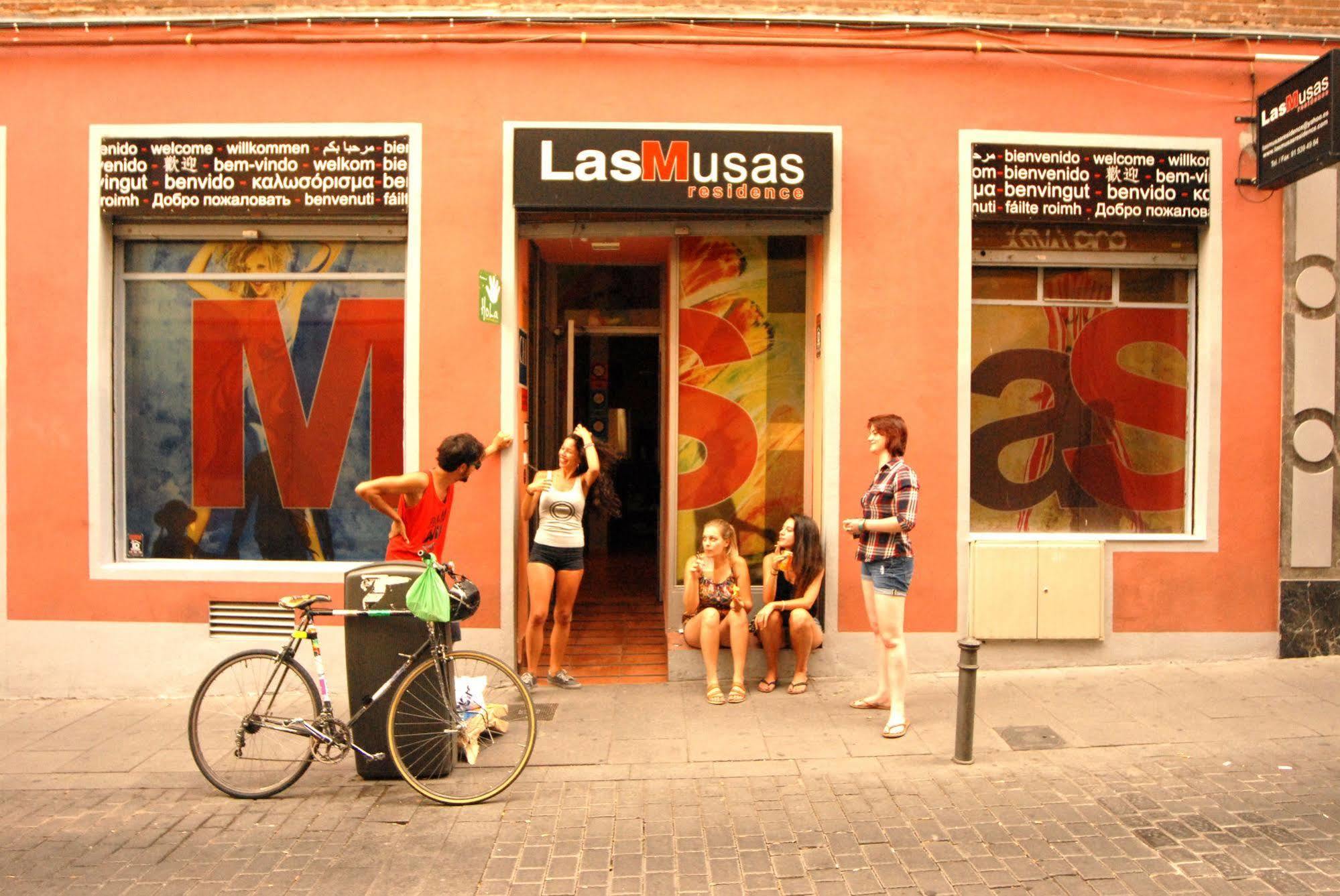 Las Musas Hostel Madrid Ngoại thất bức ảnh